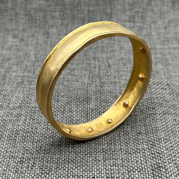 leslie block Jewelry - Vintage amazing leslie block bracelet gold tone #96